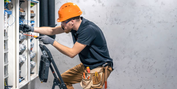 Best Circuit Breaker Repair  in East Speer, NC